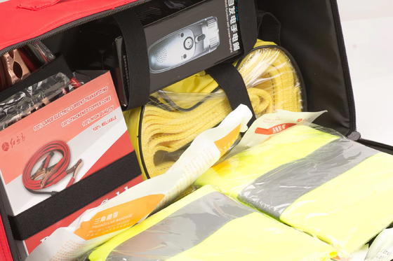 Warna Merah Tas Pertolongan Pertama Taktis Compact Ringan Dan Dikemas Dengan Perlengkapan Esensial First Aid Kit Bag Kit Medis