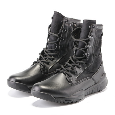 Sepatu tempur kulit tahan geser dengan alas karet penyerap kejut