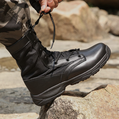Sepatu karet tempur midcalf bernapas dengan lapisan terisolasi untuk pria